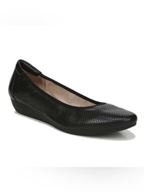 Naturalizer Soul Women’s Vicki Ballet Flat Black Size 9.5 Leather Upper Comfort